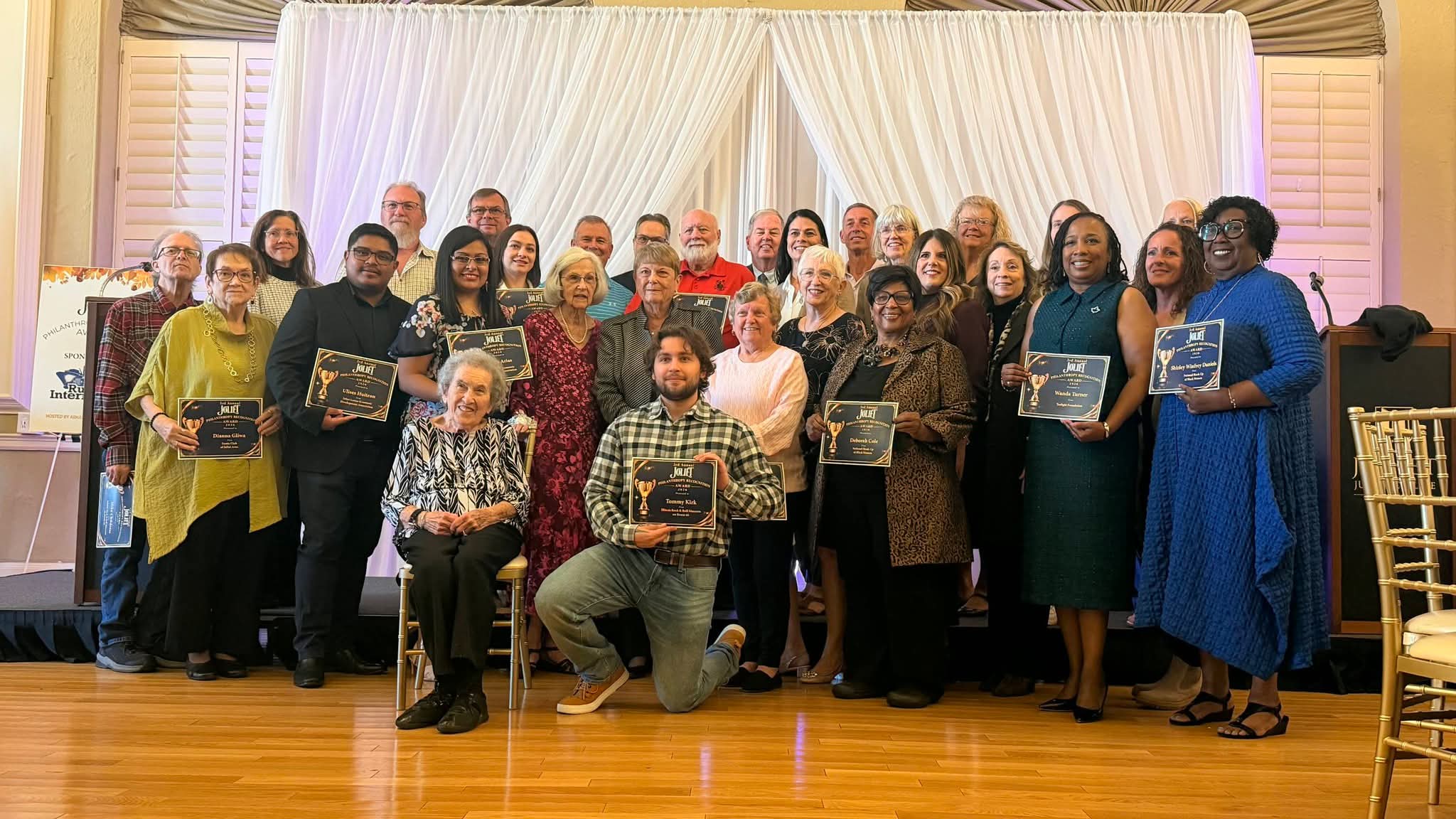 Arkas Restaurant Group honors Will County nonprofits for community philanthropy — Buffalo Grove Dining news