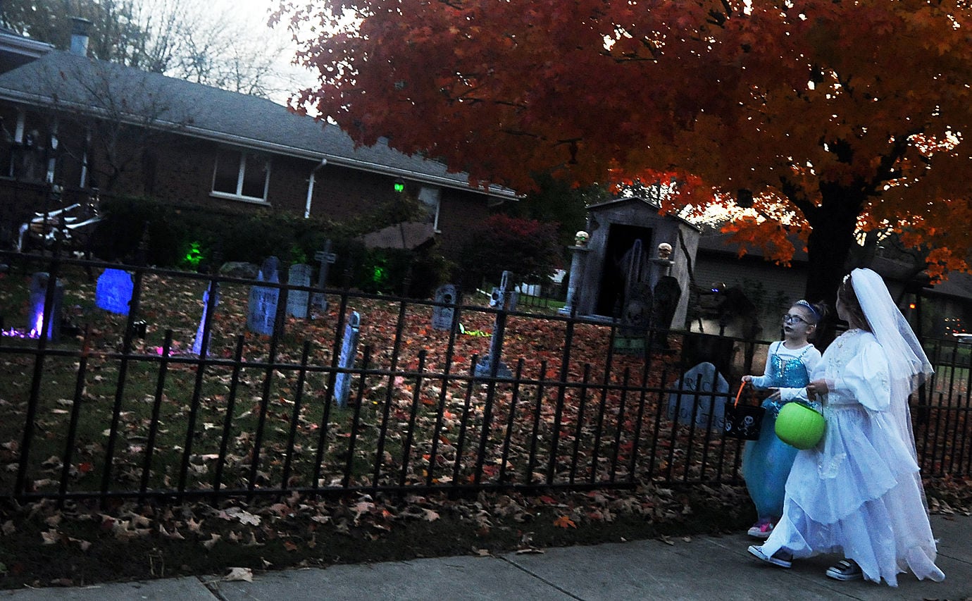 Halloween trick-or-treat times for Kendall County towns — Buffalo Grove Real Estate news