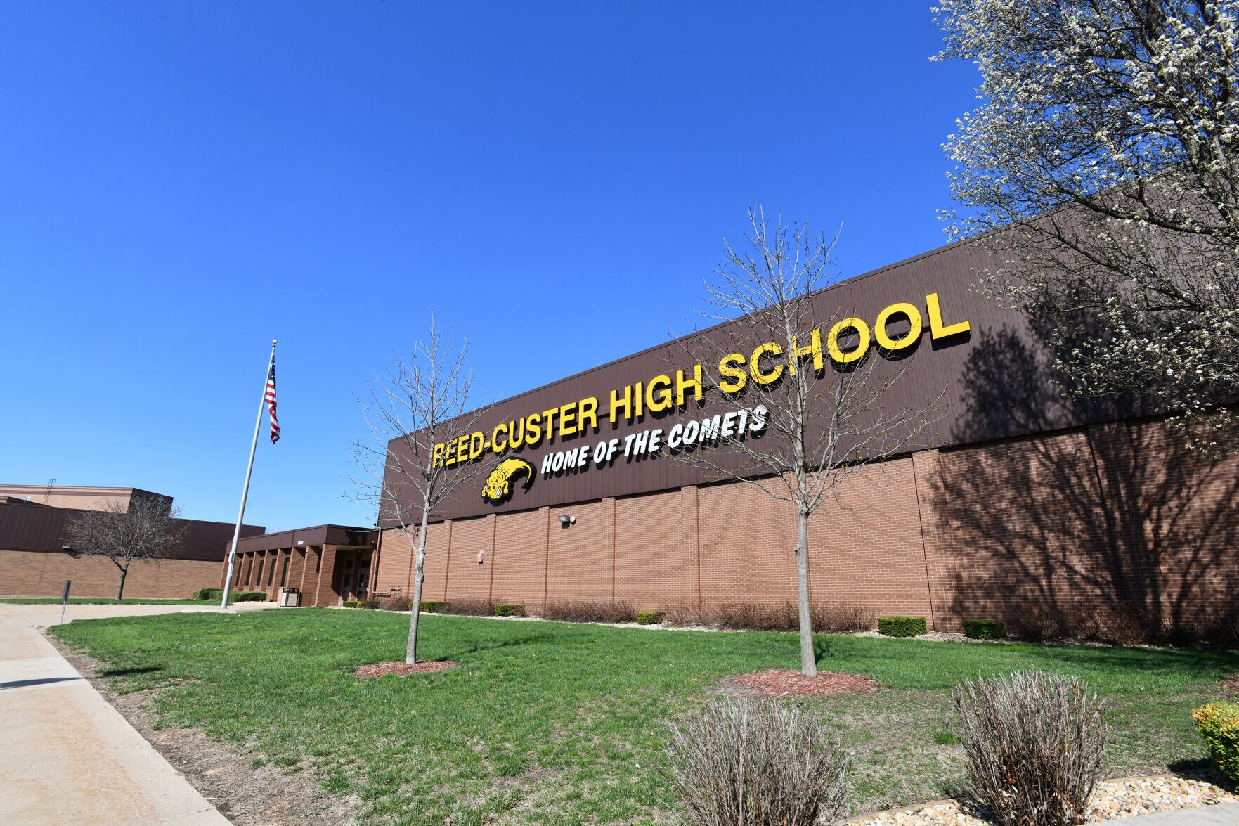 Braidwood, Reed-Custer schools continue school resource officer agreement — Shaw Local News Network